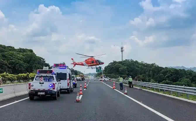 企石镇高速公路汽车救援案例